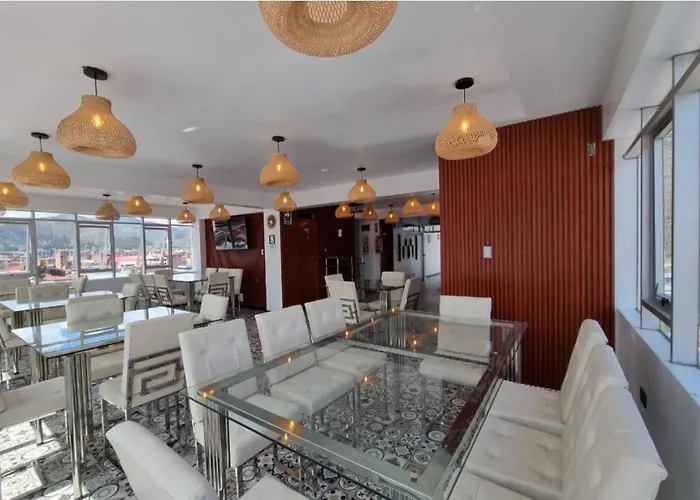 Hatun Sumac Wasi Hotel 3*